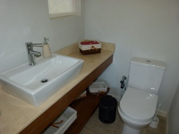 Moderna y cómoda casa en alquiler, ideal para descansar en sus vacaciones.